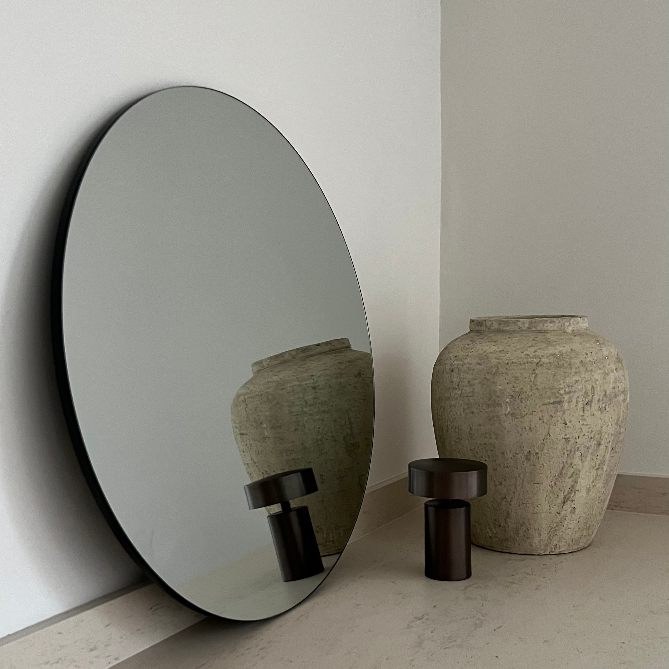 Edge - Miroir Mural Rond sans Cadre Design Minimaliste - 70 cm Center Kasa
